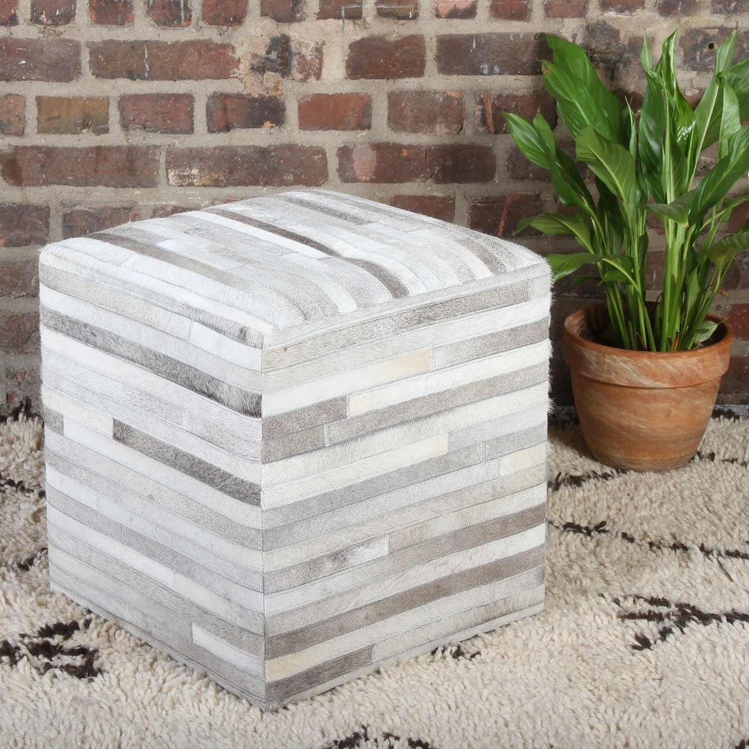 Tabouret en fourrure patchwork Liem