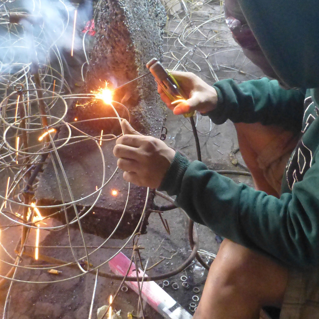 Lampe en rotin Manohara