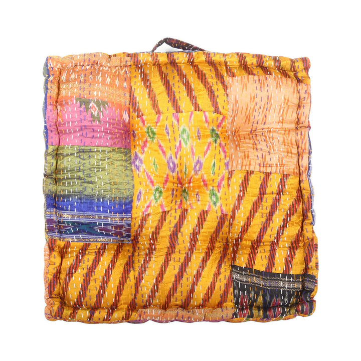 Patchwork zitkussen Kanthara