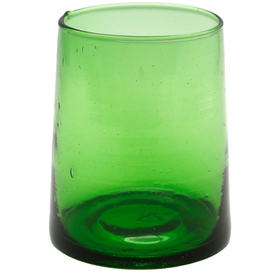  Café glacé dans un verre vert – forme stable et belle coloration