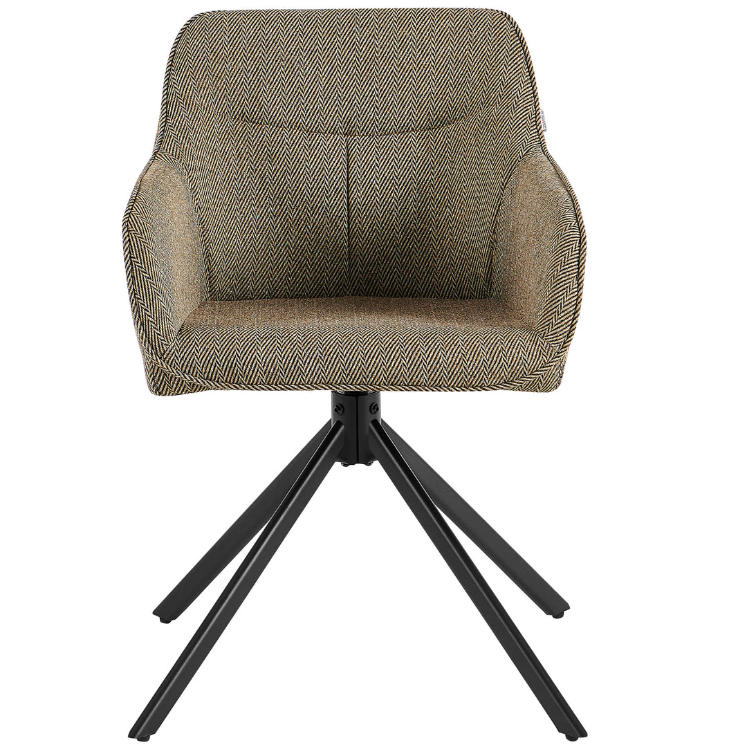 Vue de face d'une chaise rembourrée rotative à 360° avec accoudoirs marron, coque d'assise rembourrée à motif à chevrons et structure en métal noir