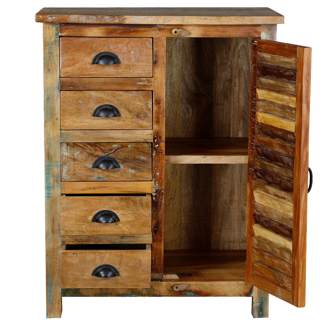 Dressoir van massief hout met open lades en deur, binnenvakken zichtbaar, geïsoleerd