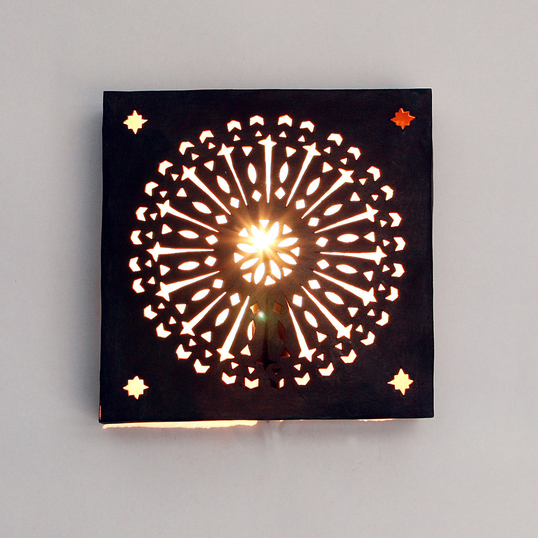 Oosterse ijzeren wandlamp EWL36