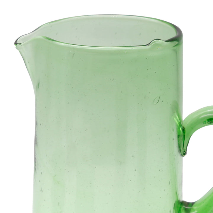 Grüne Glas-Karaffe für Säfte  – sommerlich und handgefertigt