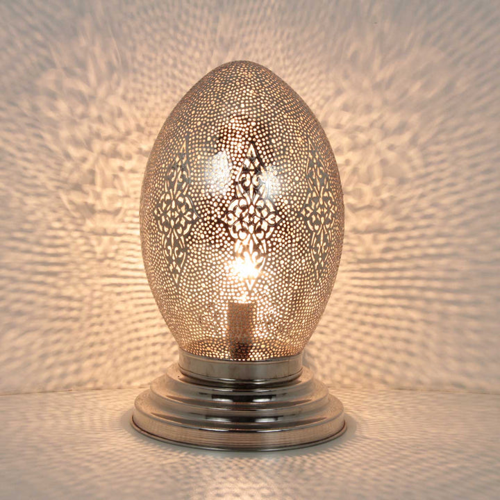 Lampe orientale en argent Marana